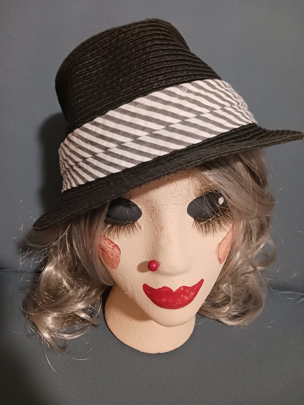 London Fog Navy Blue Paper Straw Fedora with Striped Band EUC
